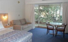 Hamilton's Townhouse Motel - Queanbeyan - Accommodation VIC 3
