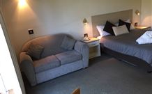 Hamilton's Townhouse Motel - Queanbeyan - Accommodation VIC 4