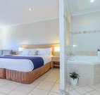 Terrigal Sails Serviced Apartments - Terrigal - Accommodation VIC