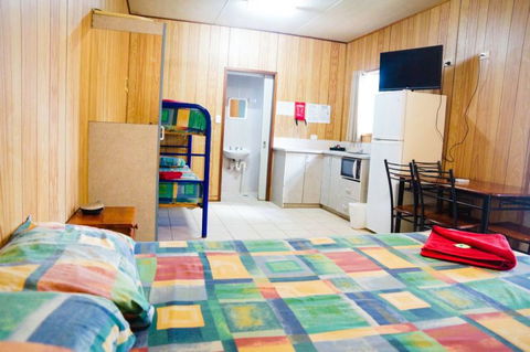 Riverview Tourist Village - Accommodation VIC 2