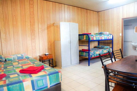 Riverview Tourist Village - Accommodation VIC 7