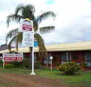 Country Roads Motor Inn - Accommodation VIC