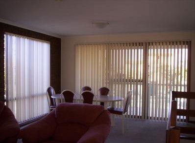 Anchor Bell Holiday Apartments - Accommodation VIC 3