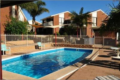 Anchor Bell Holiday Apartments - Accommodation VIC 5