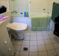 The Palms Backpackers - Accommodation VIC