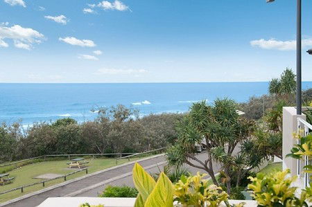 Aqua Promenade Beachfront Apartments - Accommodation VIC 5