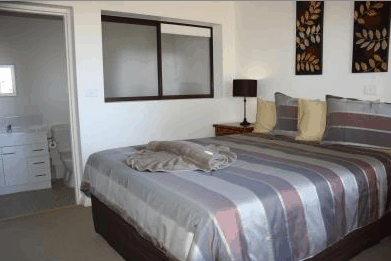 Bay View Holiday Village - Accommodation VIC