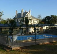 Airlie House Motor Inn - Accommodation VIC