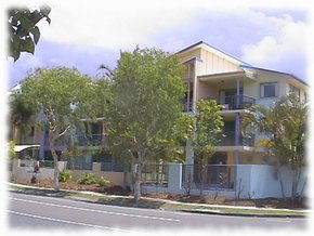Seashapes Holiday Apartments - Accommodation VIC 1