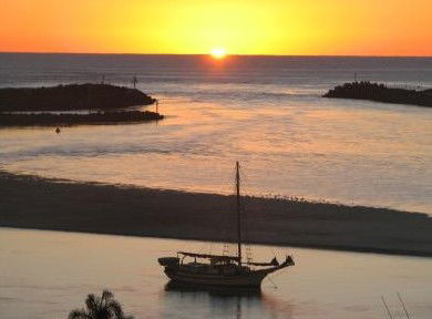 Sunrise Tuncurry Apartments - Accommodation VIC 2