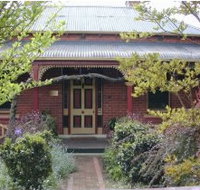 FINCHES OF BEECHWORTH - Accommodation VIC