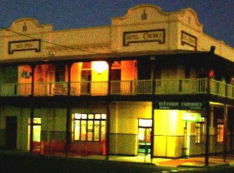 Hotel Corones - Accommodation VIC 1