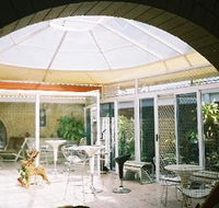 Capri Lodge - Accommodation VIC