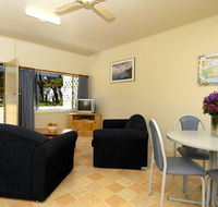Island Coastal Units - Accommodation VIC