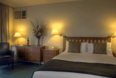Ringwood Lake Inn - Accommodation VIC