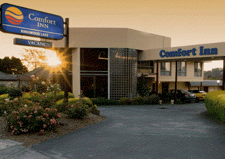 Ringwood Lake Inn - Accommodation VIC 3