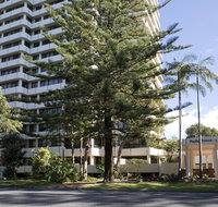 Pacific Towers Holiday Apartments - Accommodation VIC