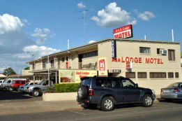 A & A Lodge Motel - Accommodation VIC 0