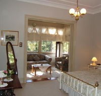 Whispering Pines - Accommodation VIC