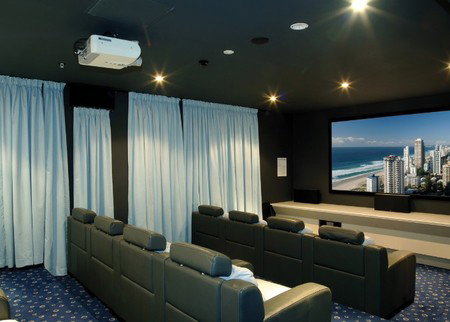 Surfers Paradise QLD Accommodation VIC