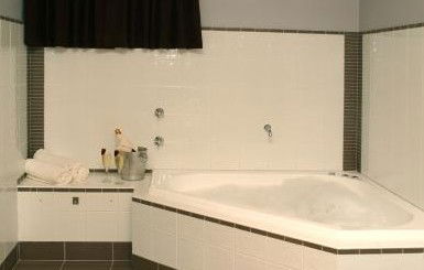 Best Western Sunseeker Motor Inn - Accommodation VIC 4
