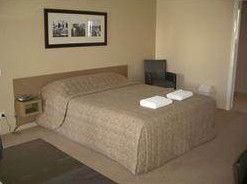 Kidman Wayside Inn Motel - Accommodation VIC 3