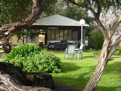 Rye Beach Motel & Apartments - Accommodation VIC 3