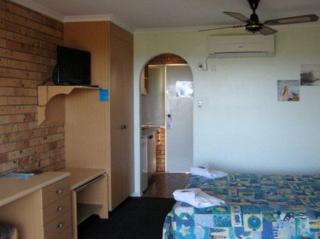 Tannum On The Beach Motel - Accommodation VIC 3