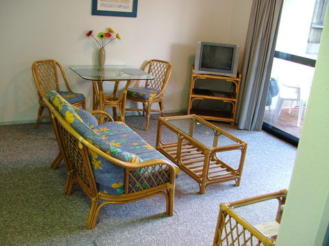 Hospital Grove Apartments - Accommodation VIC 2