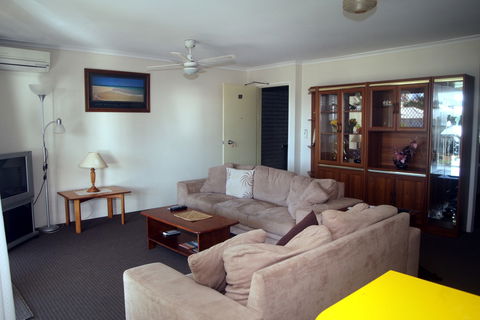 Skyline Holiday Units - Accommodation VIC 7