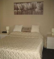 Shaz Maisons Beachside Holiday Apartments - Accommodation VIC 4