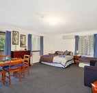 Amelies - Accommodation VIC