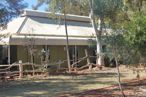 Ayers Rock - Outback Pioneer Lodge - Accommodation VIC 2