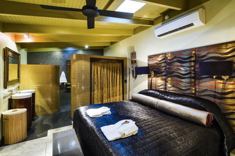 Trinity Beach Palace - Accommodation VIC 21