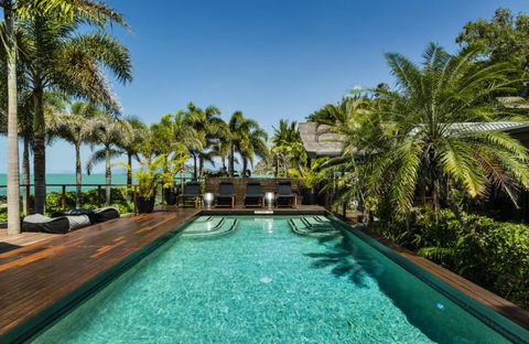 Trinity Beach Palace - Accommodation VIC 14