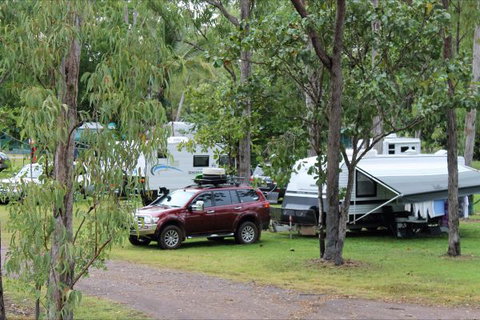 Corroboree Park Tavern - Accommodation VIC 5