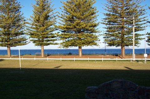 Esperance YHA - Accommodation VIC 9