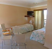 Suncourt Motor Inn - Accommodation VIC