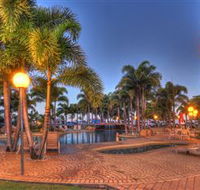 Rollingstone Beach Front Resort - Accommodation VIC