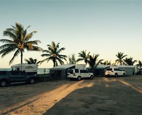 Rollingstone Beach Front Resort - Accommodation VIC 1