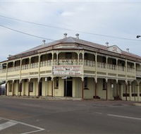 Royal Private Hotel - Accommodation VIC