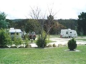Country Style Caravan Park - Accommodation VIC 1