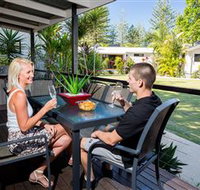 Main Beach Tourist Park - Accommodation VIC