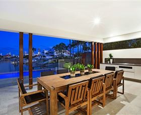 CÃ©st La Vie Elite Holiday Home - Accommodation VIC 2