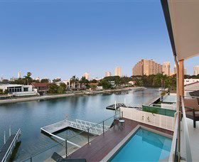 Xanadu Waterfront Elite Holiday Home - Accommodation VIC 1