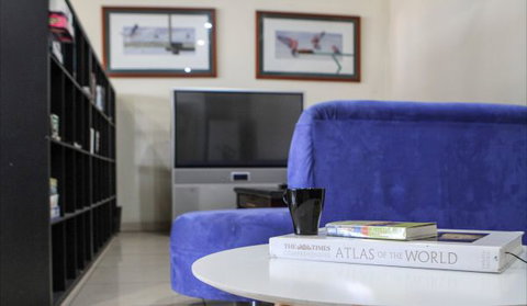 Dickson Central - Accommodation VIC 3