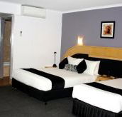 Comfort Inn Airport International  - Accommodation VIC