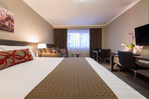 Pavilion On Northbourne - Accommodation VIC 4