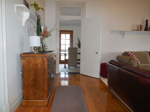 Book Keepers Cottage Waikerie - Accommodation VIC 4