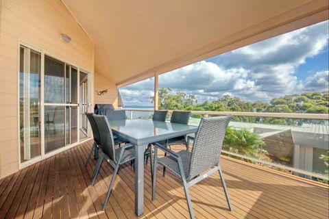 Moy At Nelson Bay - Accommodation VIC 0